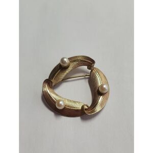 Vintage Winard 12K G.F Brooch